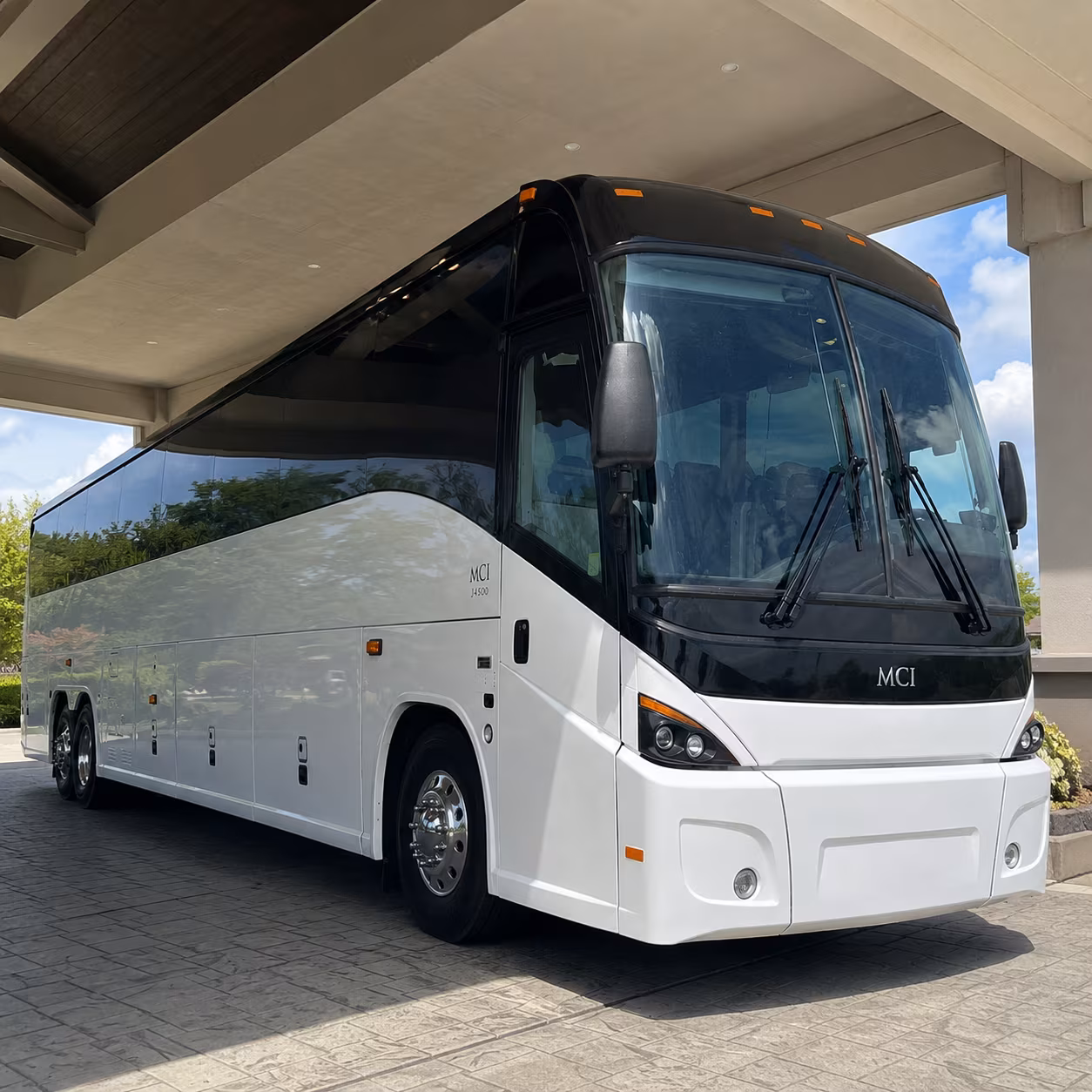 daily commuter shuttle buses between cherry hill offices and the patco speedline