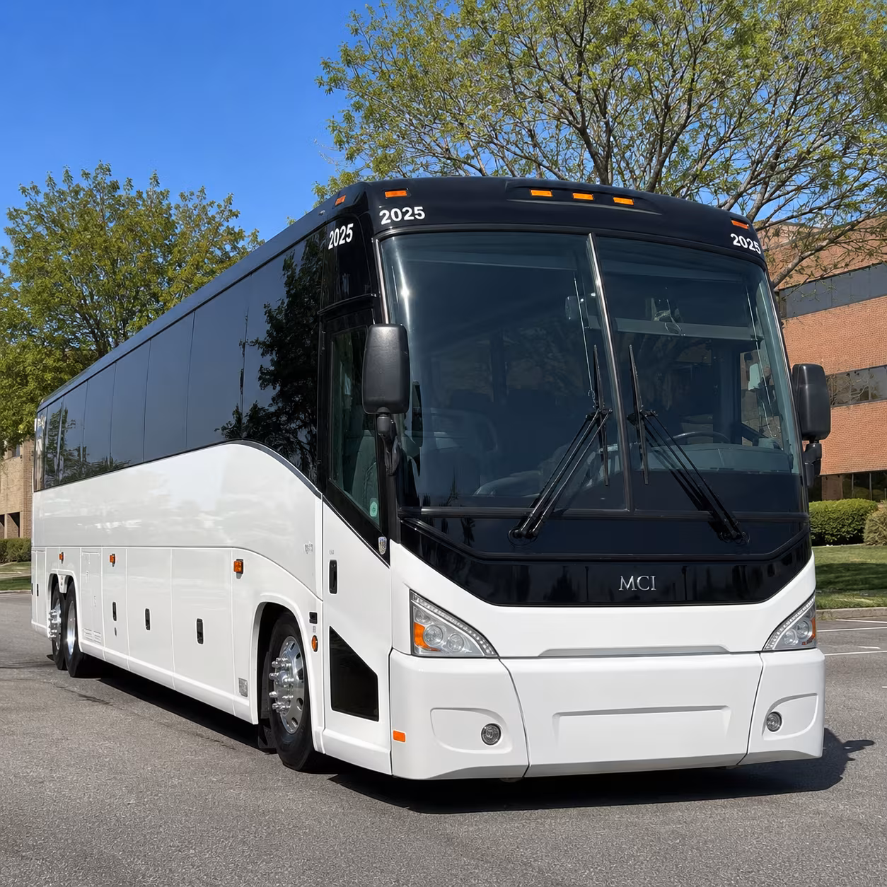 party buses and minibuses for every concert crowd in cherry hill
